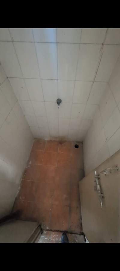 Gynaec ward left (II - 22) – before renovation